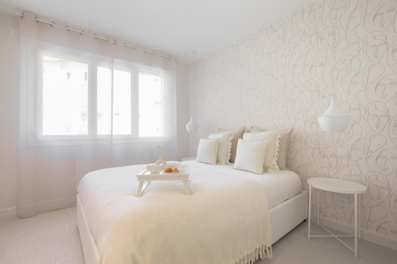 Santa Monica Parking Gratuit Apartment อานซี ภายนอก รูปภาพ